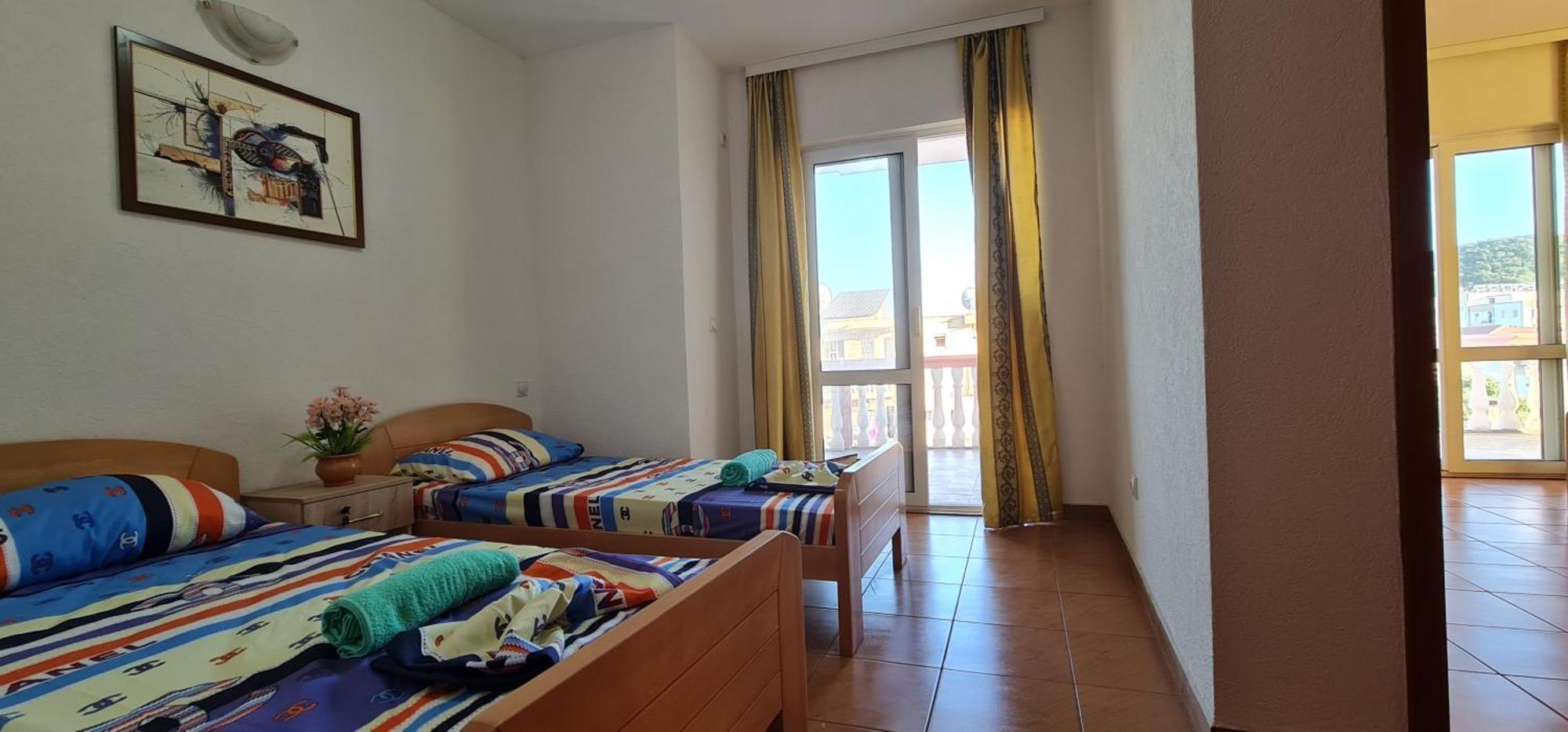 Kurt Apartaments Улцин Стая снимка