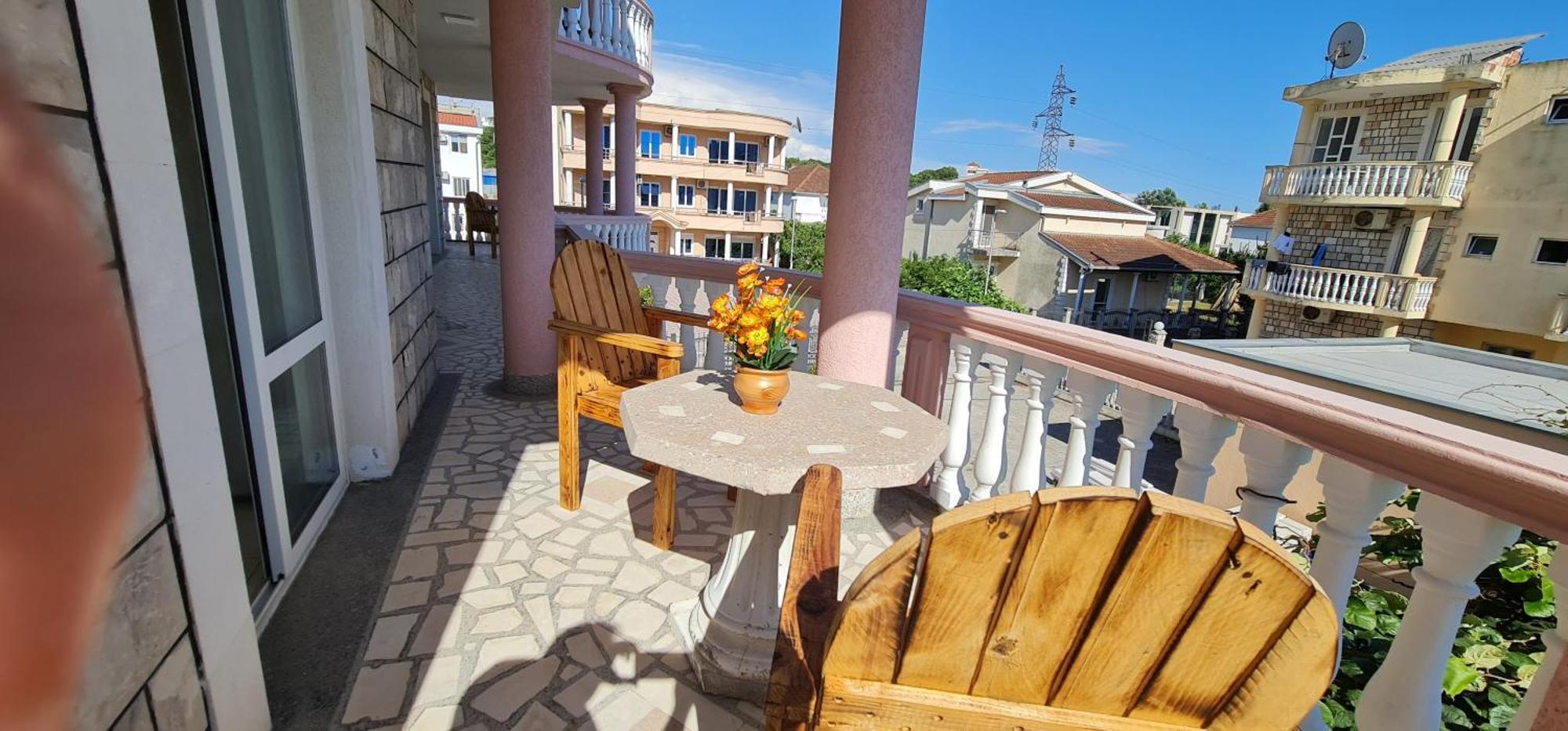 Kurt Apartaments Улцин Стая снимка