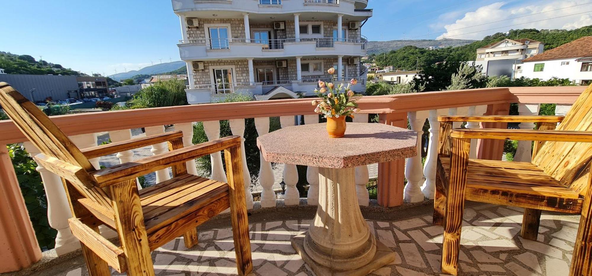 Kurt Apartaments Улцин Стая снимка
